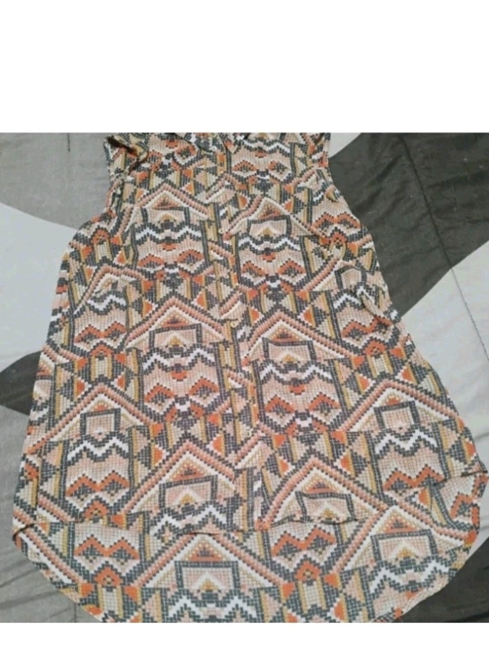 H&M Geometric Print Sleeveless Blouse in Orange, Black & Cream